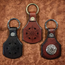 Load image into Gallery viewer, PREORDER! BLACKTHORN LEATHER KEY HOLDER
